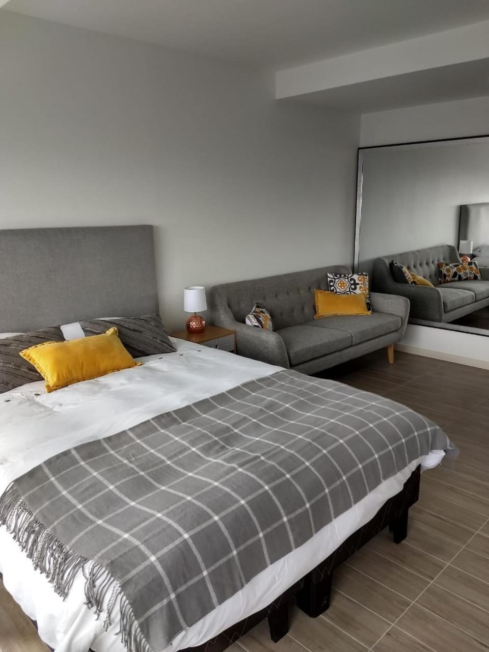 De Lujo. Frente Mall Plaza Apartamento Antofagasta